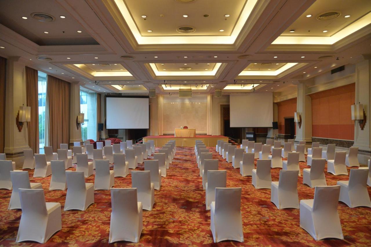 Rama Gardens Hotel Bangkok Exteriör bild