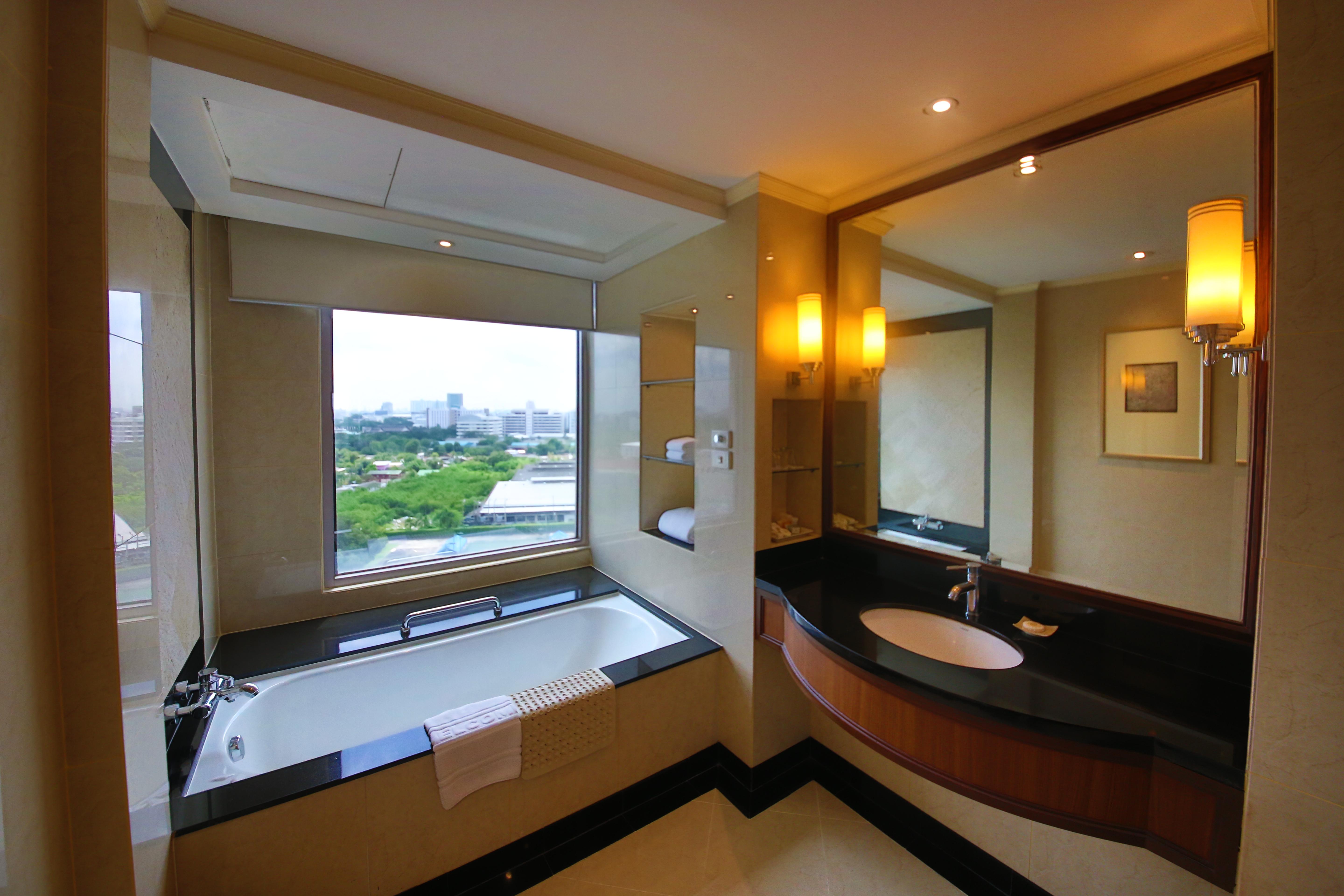 Rama Gardens Hotel Bangkok Exteriör bild